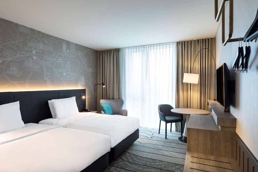 Hyatt Place Frankfurt Airport 8