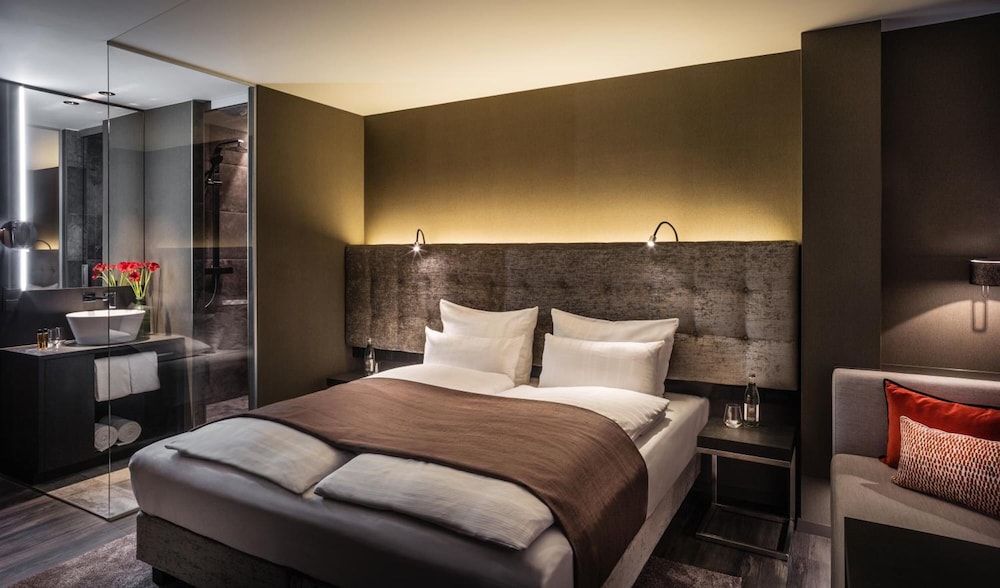 SAKS Urban Design Hotel Frankfurt 7