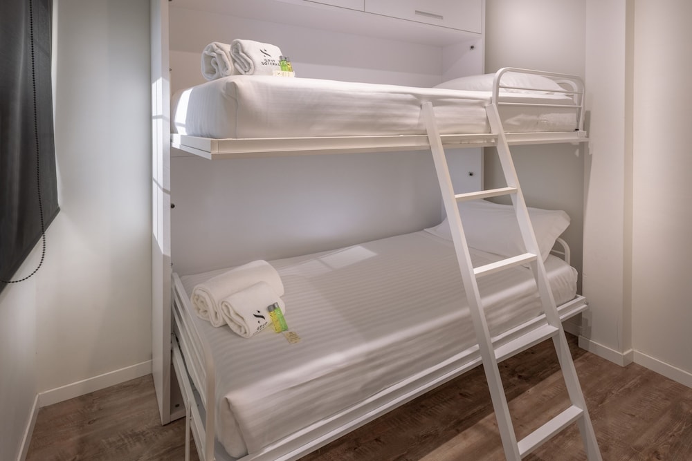 Apartamentos Playa de Castelldefels 12
