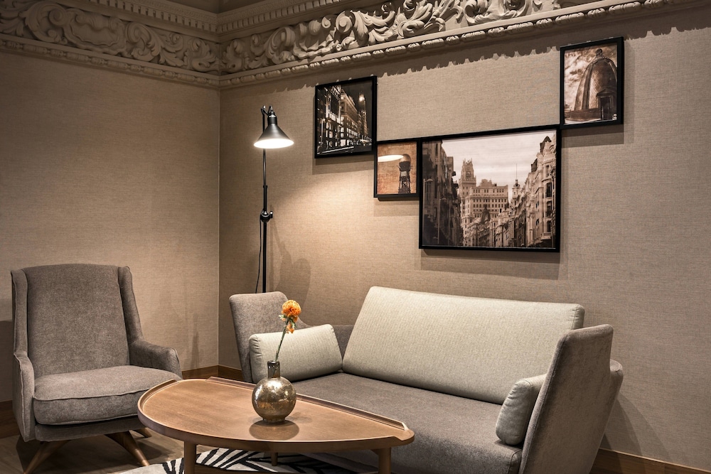 Hotel Círculo Gran Vía, Autograph Collection 23