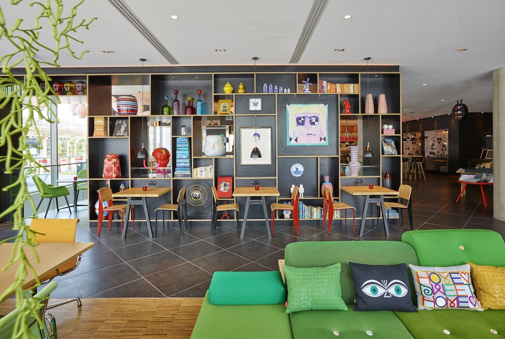citizenM Paris La Defense 3