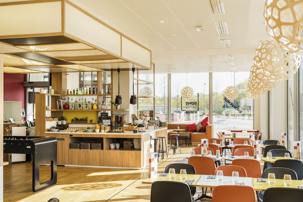 ibis Styles Guyancourt Versailles 18