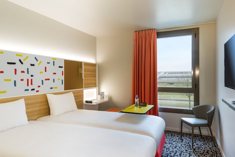 ibis Styles Guyancourt Versailles 9