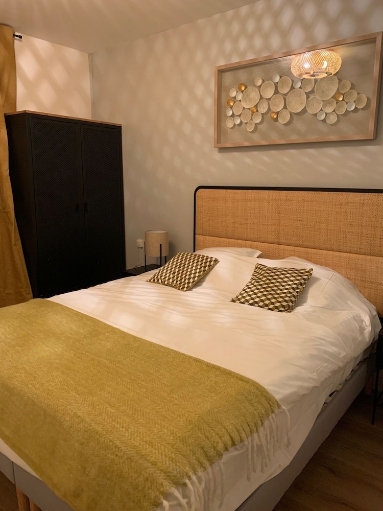 Les Suites De Vanves 9