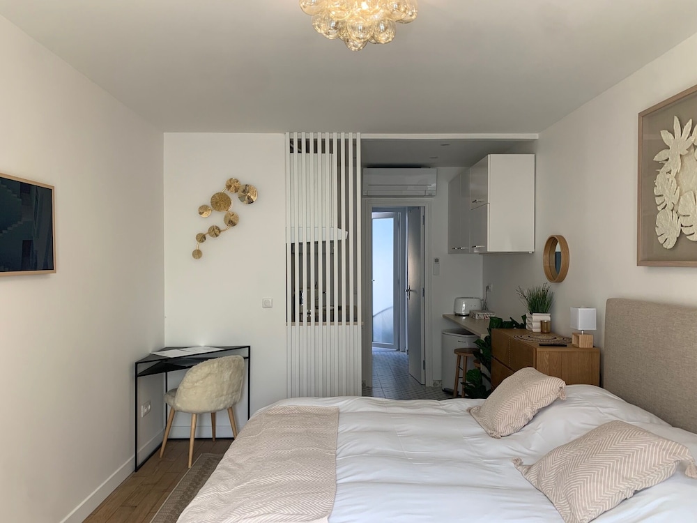 Les Suites De Vanves 10