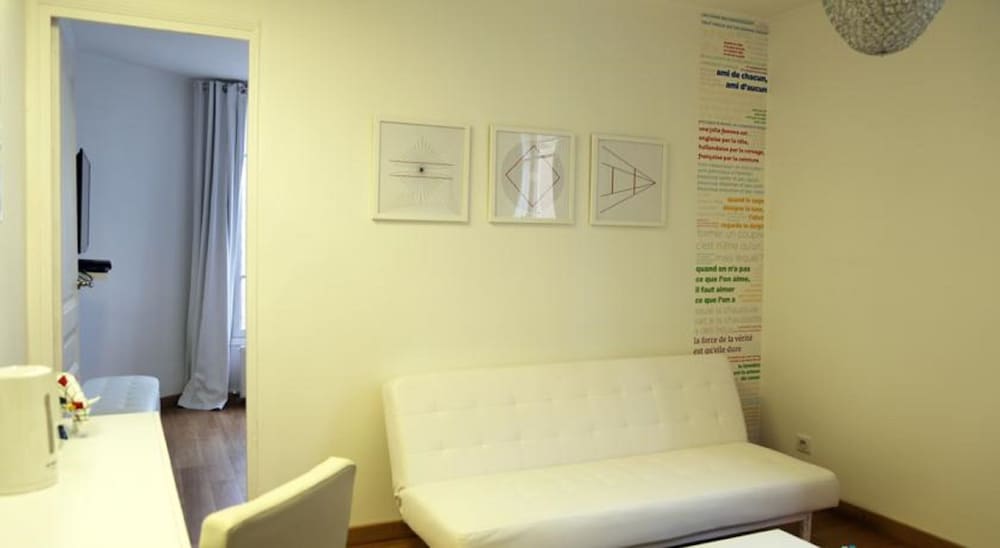 Les Suites De Vanves 6