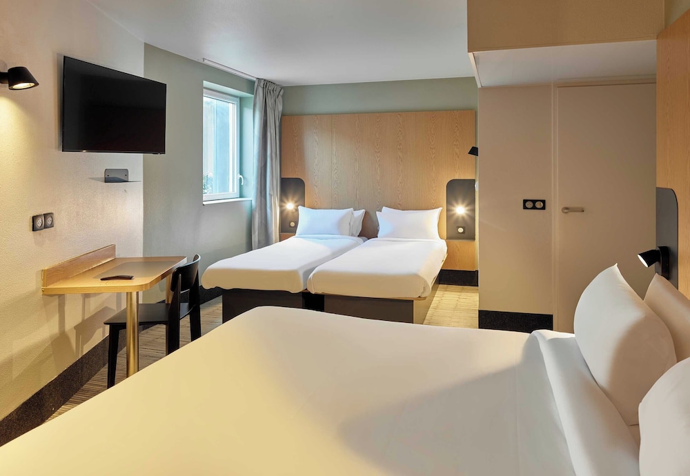 B&B HOTEL Paris Est Bobigny Université 13