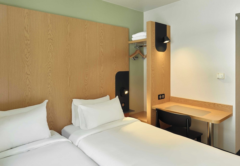 B&B HOTEL Paris Est Bobigny Université 17