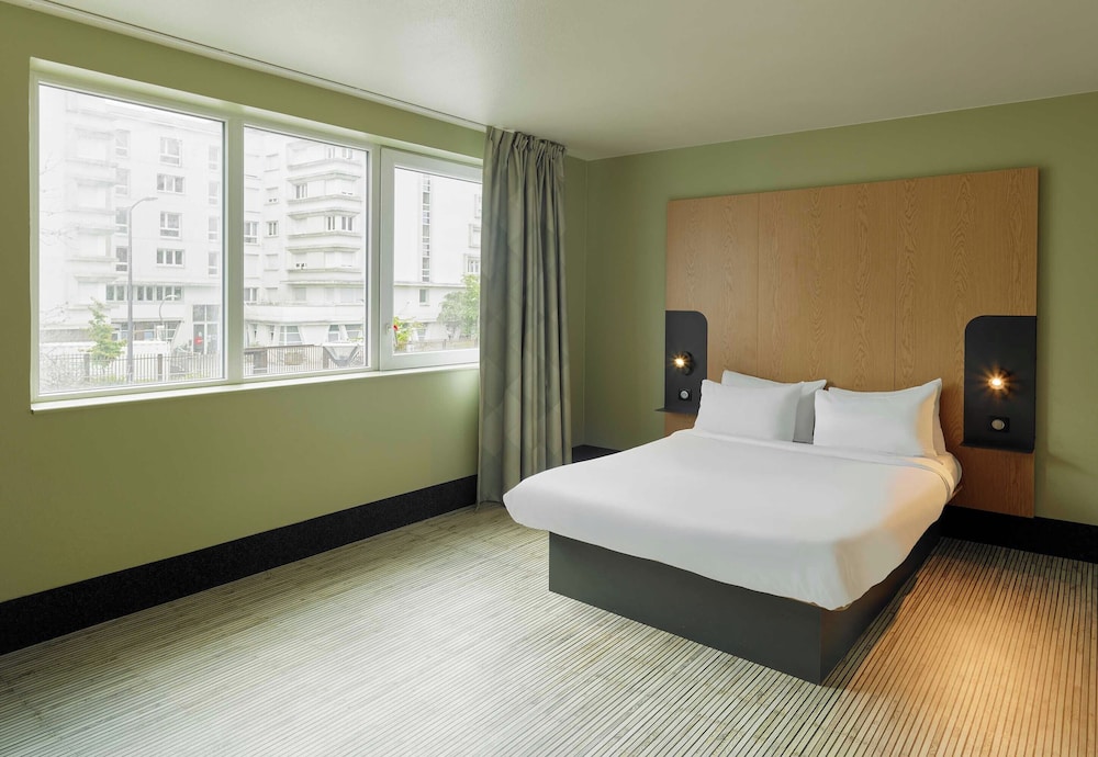 B&B HOTEL Paris Est Bobigny Université 9