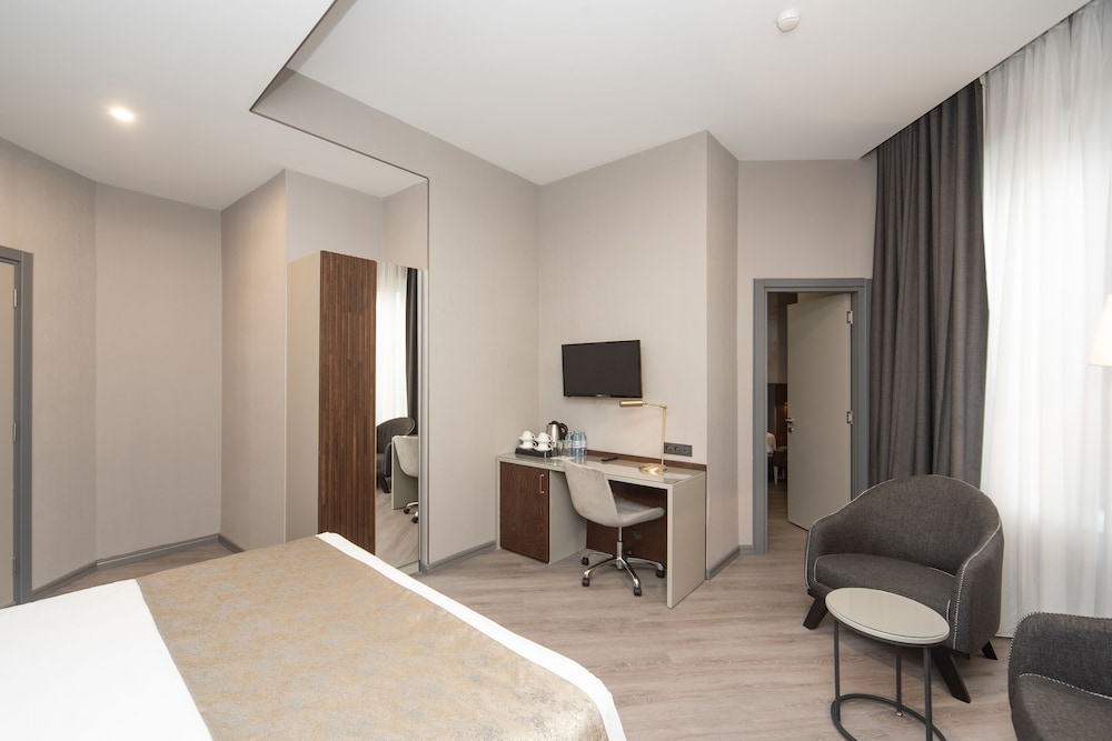 Tbilisi Chambers, Trademark Collection by Wyndham 13