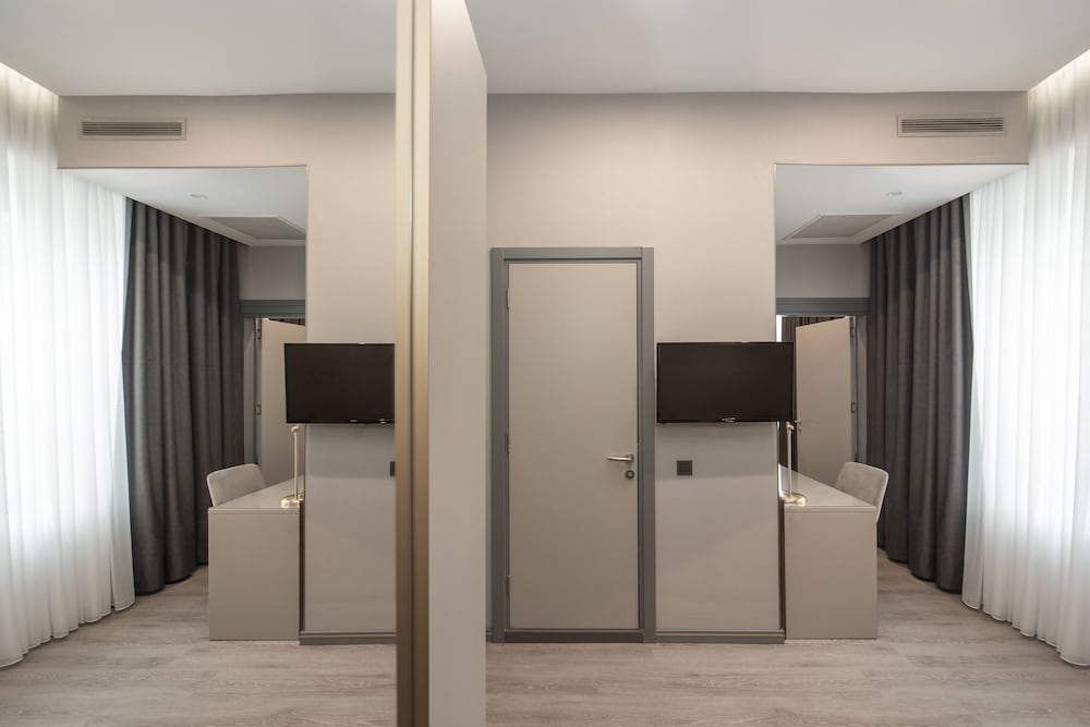 Tbilisi Chambers, Trademark Collection by Wyndham 8