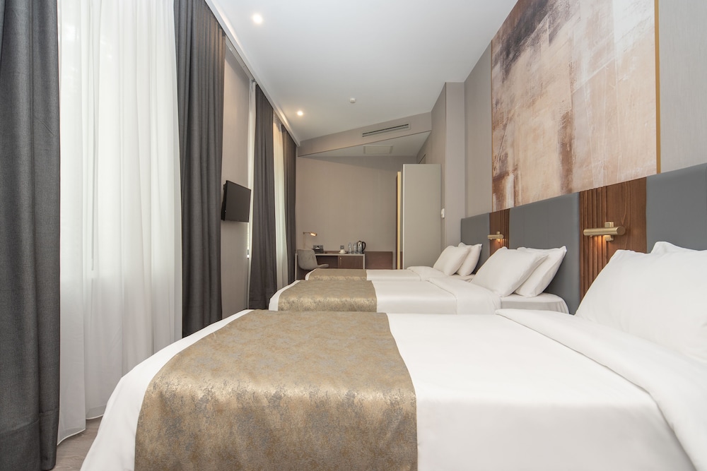 Tbilisi Chambers, Trademark Collection by Wyndham 21