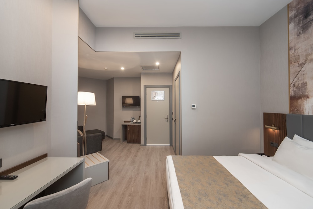 Tbilisi Chambers, Trademark Collection by Wyndham 19