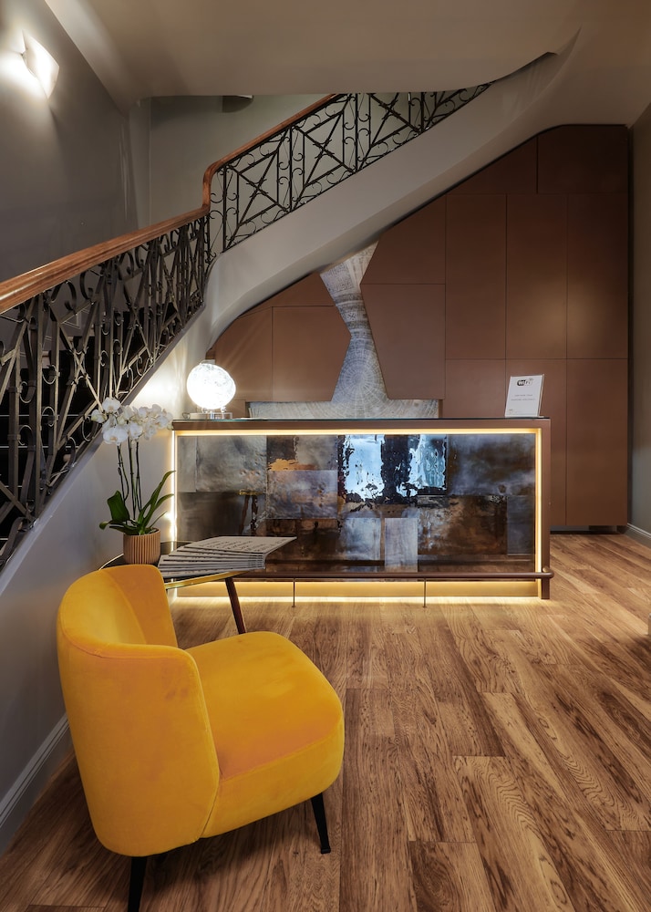 L'Obelisque Maison De Luxe 4