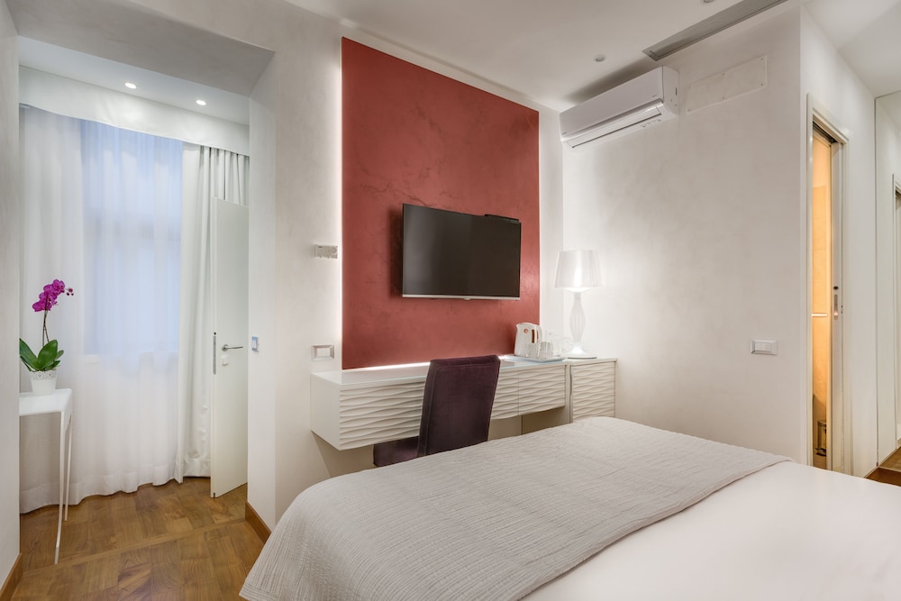 Shali Luxury Suite Spagna 10