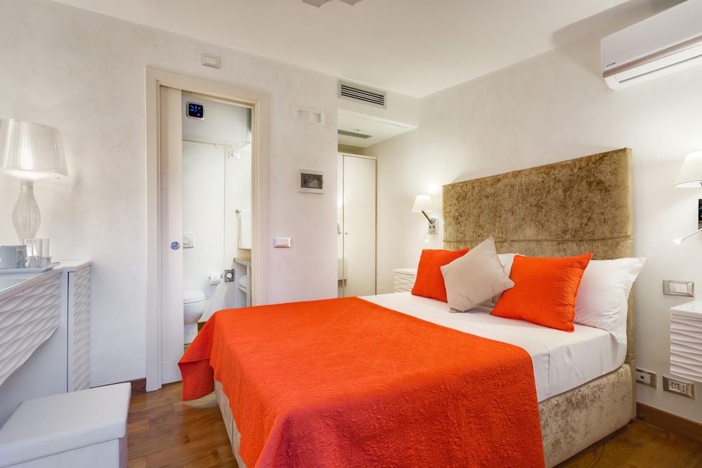 Shali Luxury Suite Spagna 6