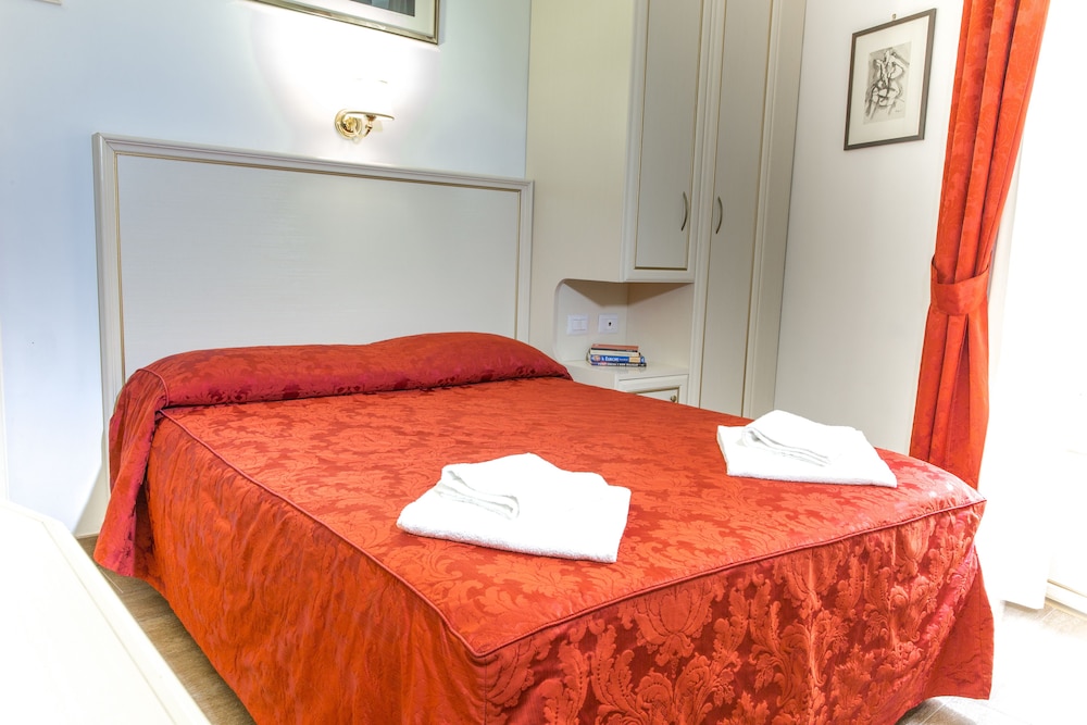 Best Suites Pantheon 10