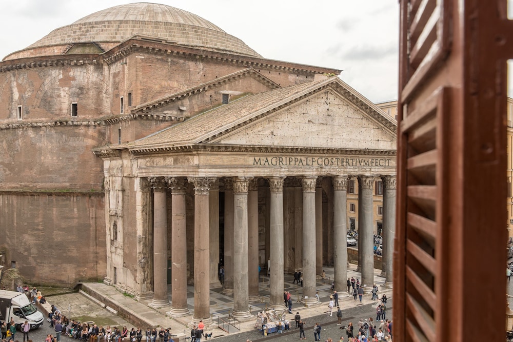 Best Suites Pantheon 1