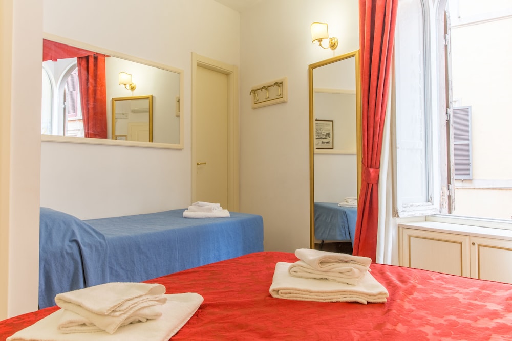 Best Suites Pantheon 20