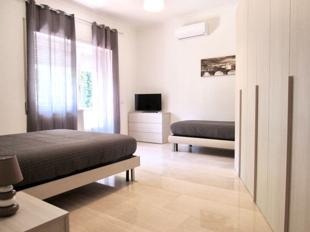 Roema Guest House 12
