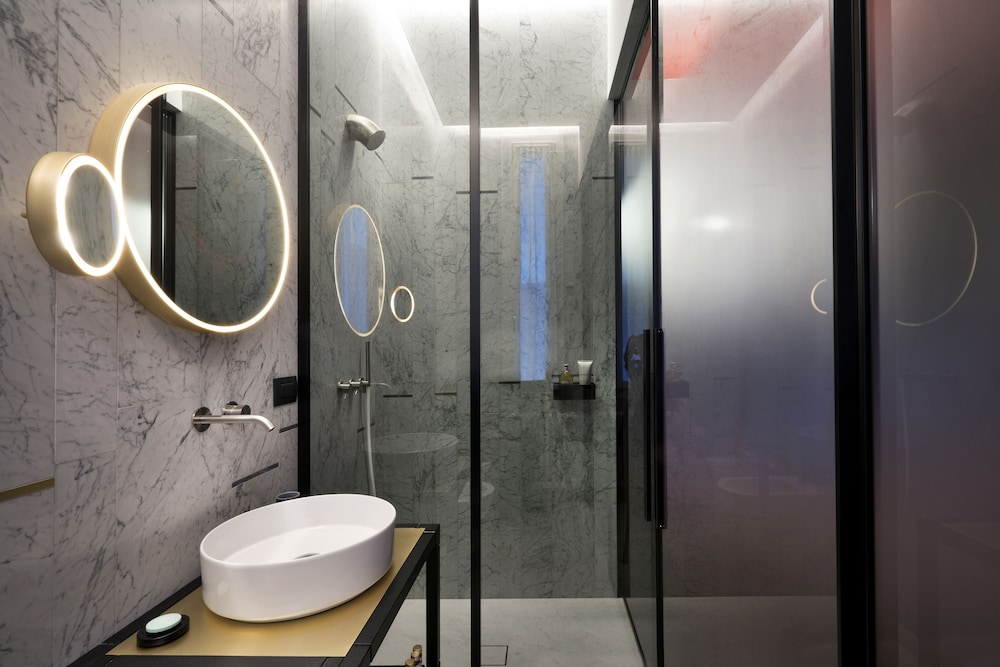 Conti Guest House 21