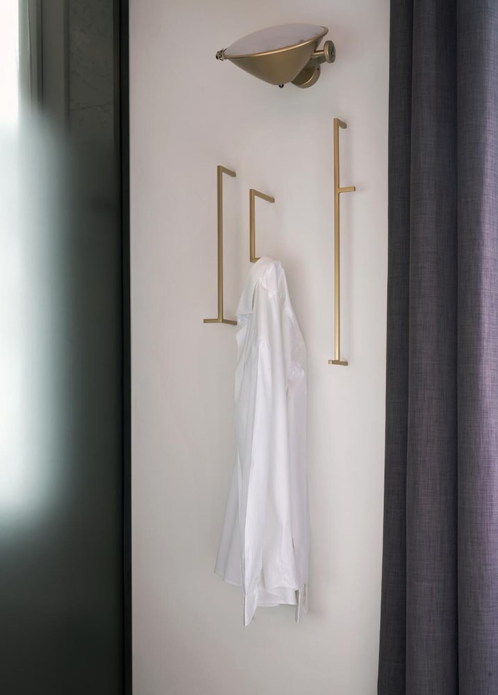 Conti Guest House 8