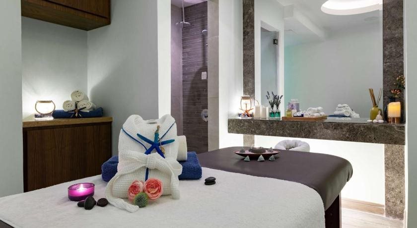 Radisson Blu Hotel, Jeddah Al Salam 13