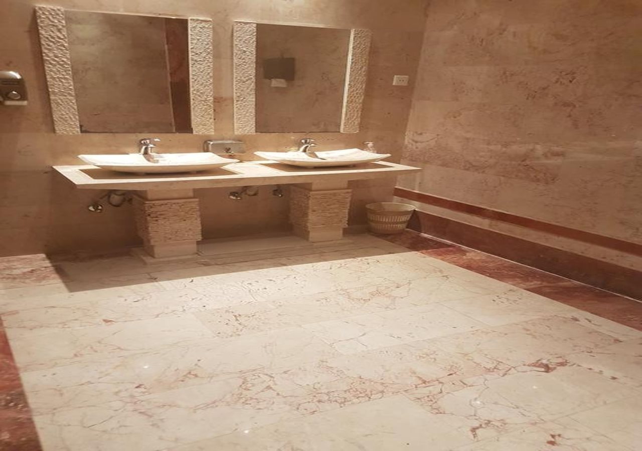Snood Alazizyh Hotel 8