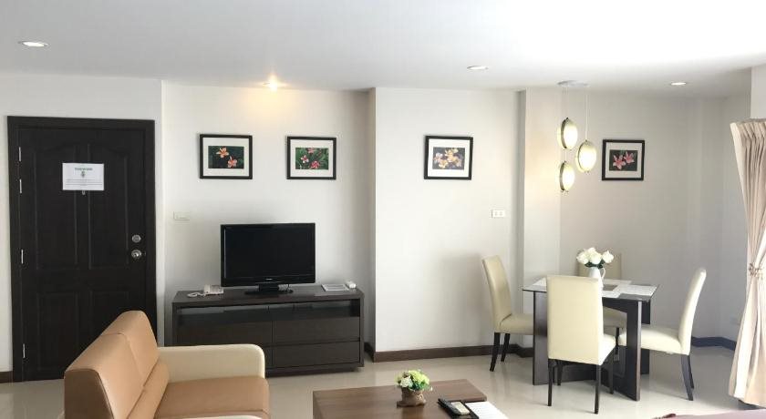 14 Place Sukhumvit Suites 20
