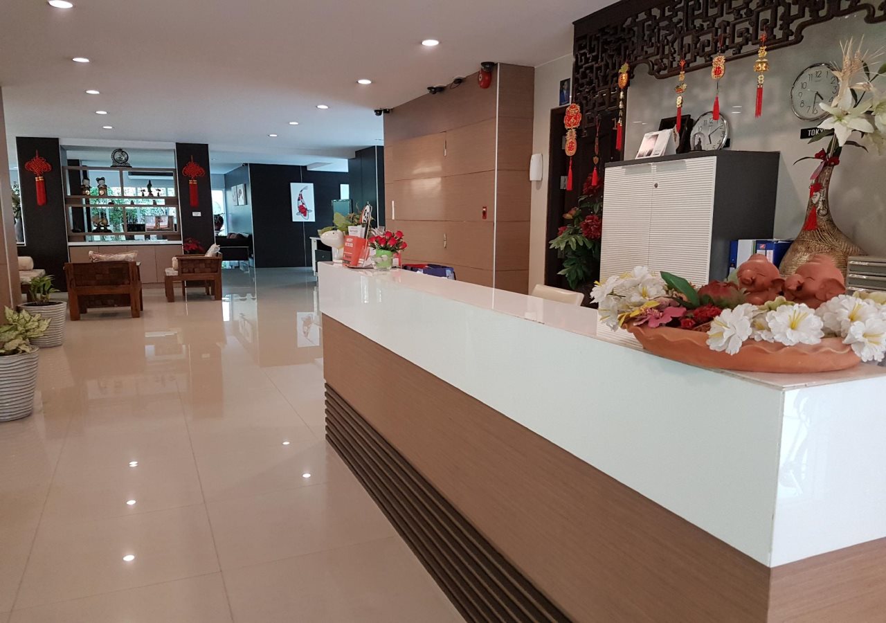 14 Place Sukhumvit Suites 5