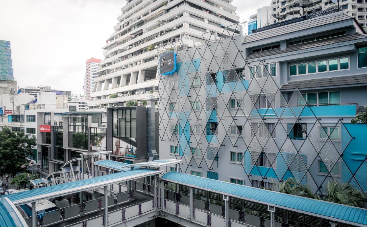 Haven't Met Bangkok Silom by Cross Collection 22