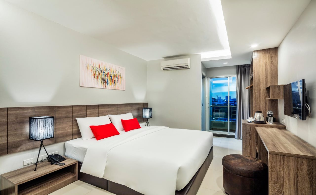 Livotel Hotel Hua Mak 2
