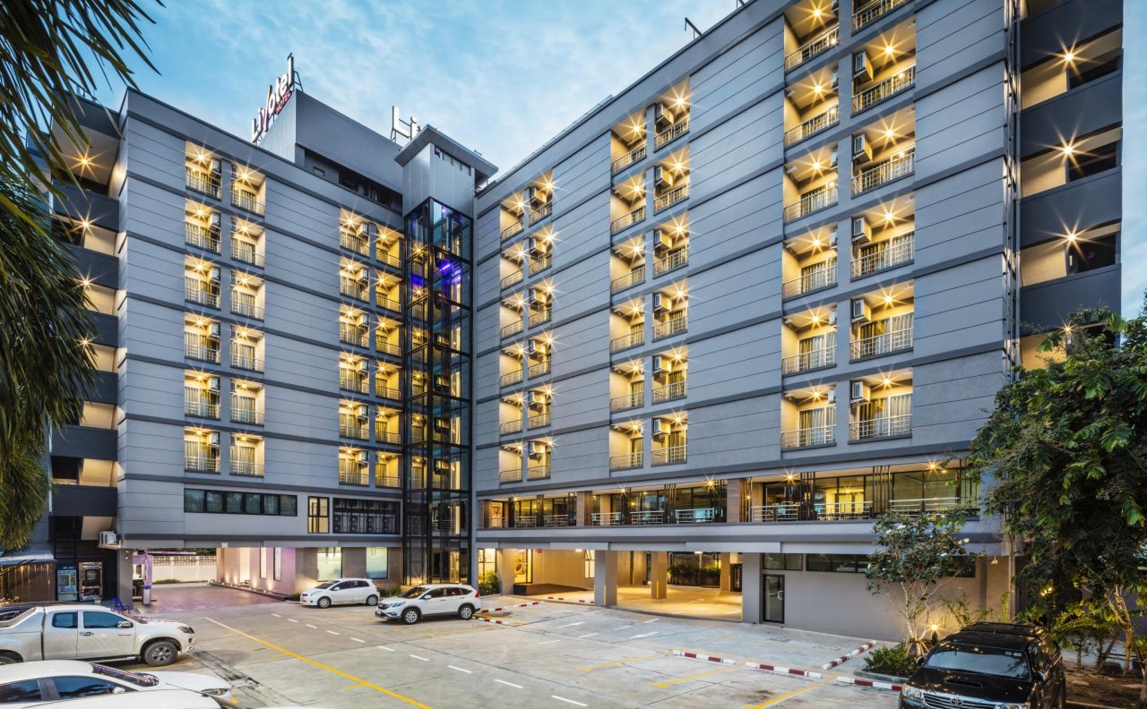 Livotel Hotel Hua Mak 21