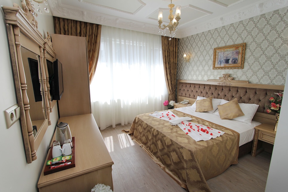 Apple Tree Hotel 11