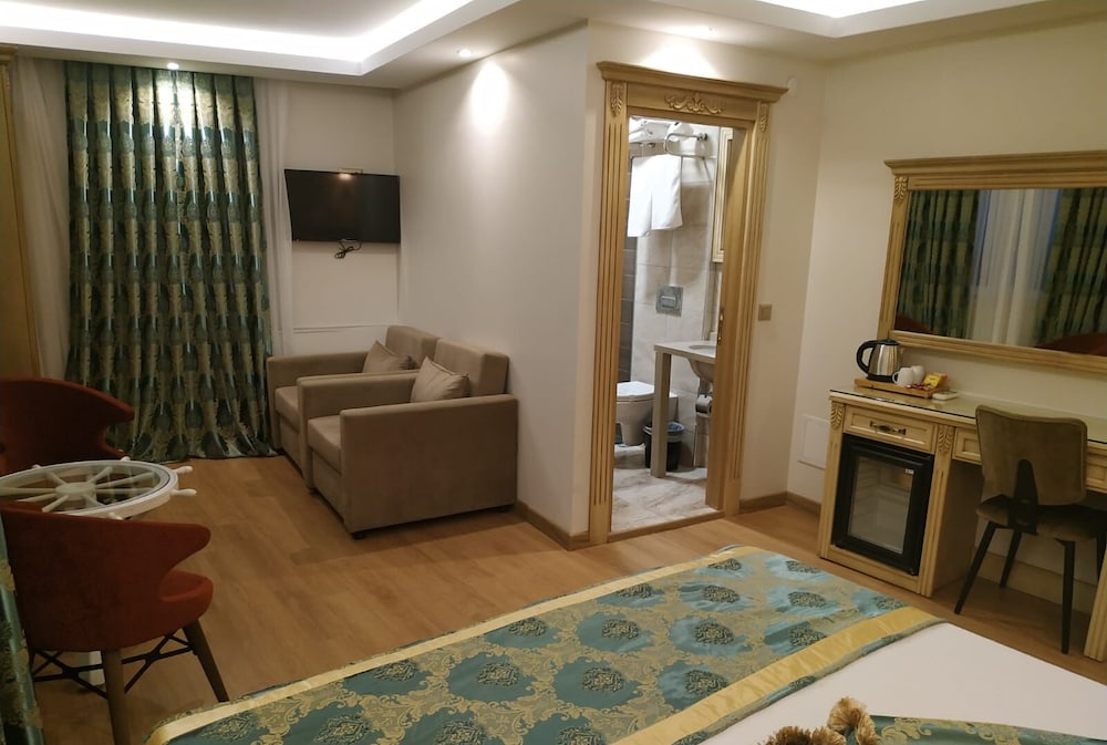 Apple Tree Hotel 19