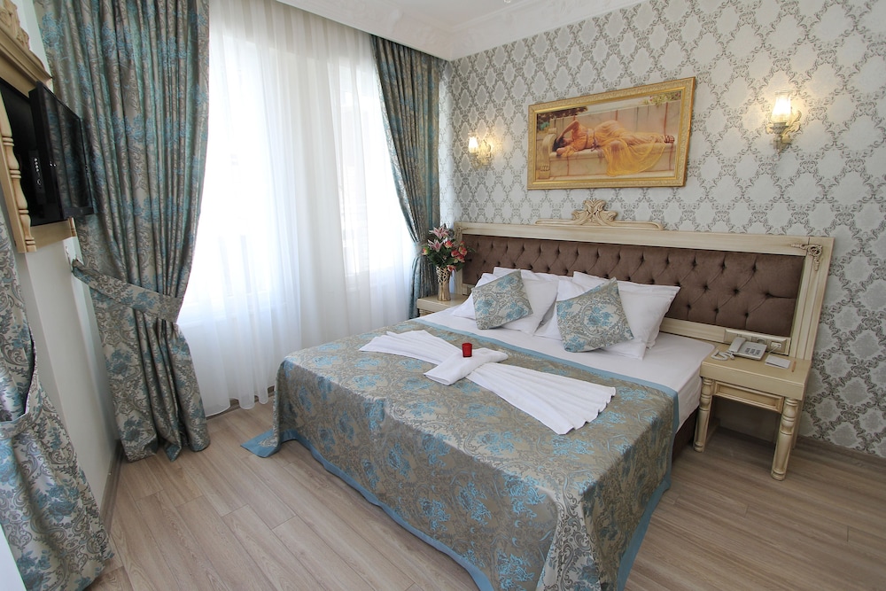 Apple Tree Hotel 10