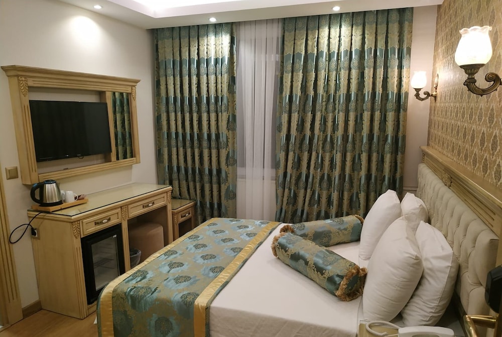 Apple Tree Hotel 20