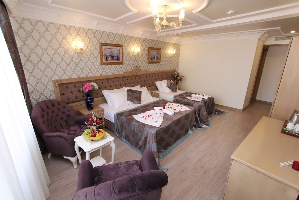 Apple Tree Hotel 7
