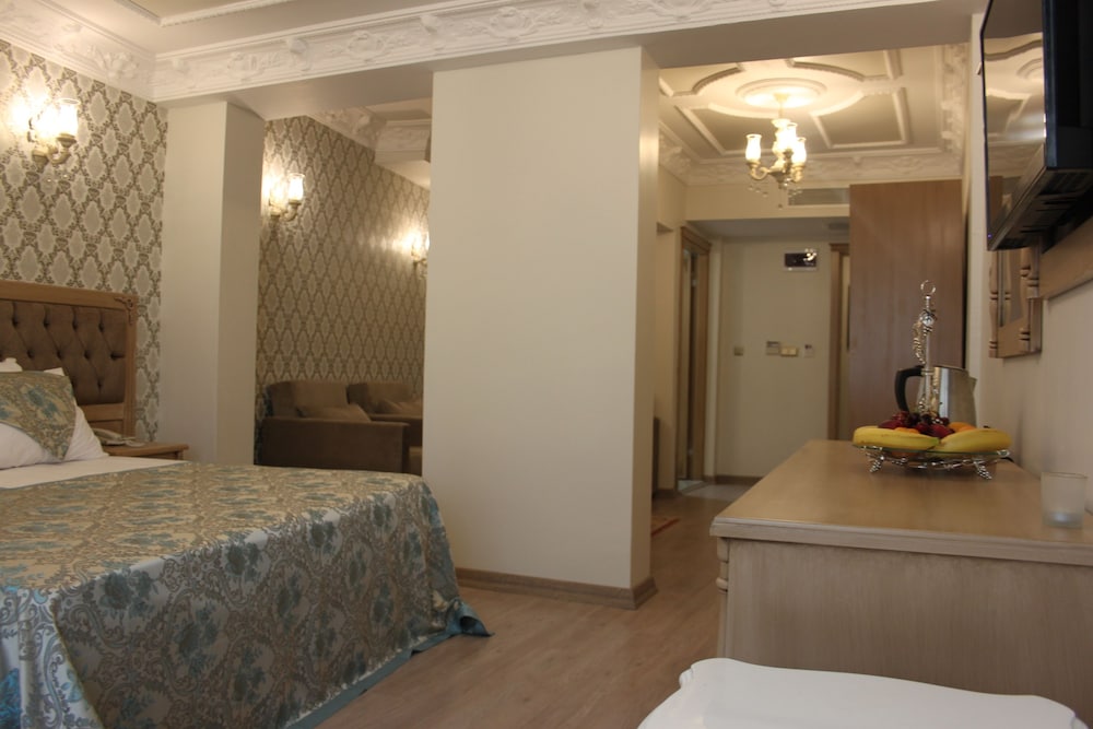 Apple Tree Hotel 3