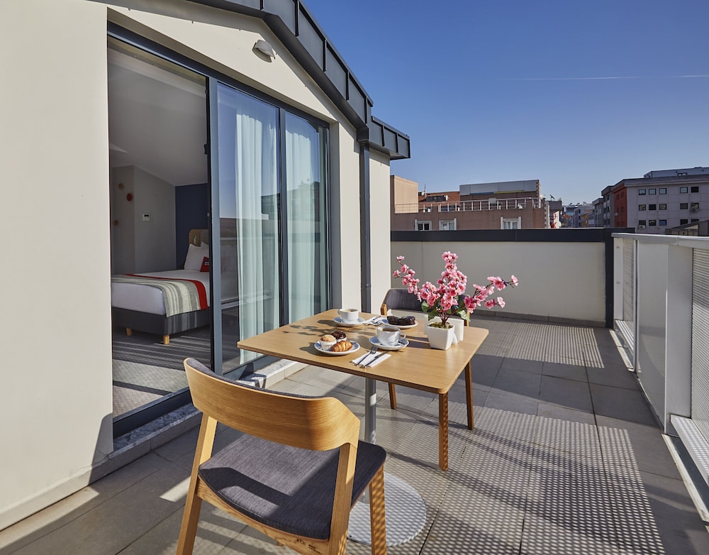 Holiday Inn Express Istanbul - Atakoy Metro 16