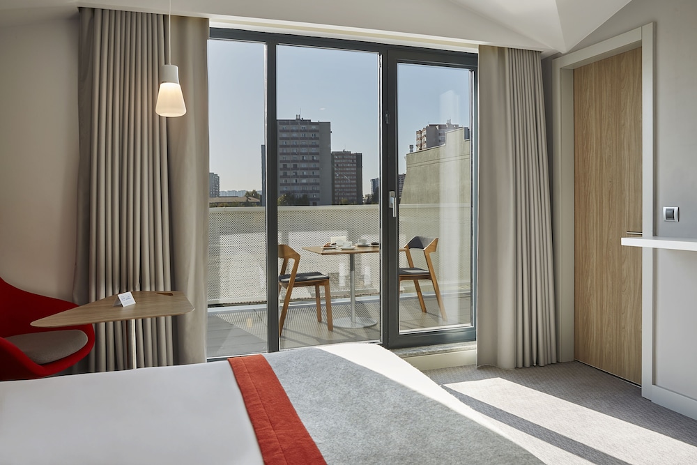Holiday Inn Express Istanbul - Atakoy Metro 7