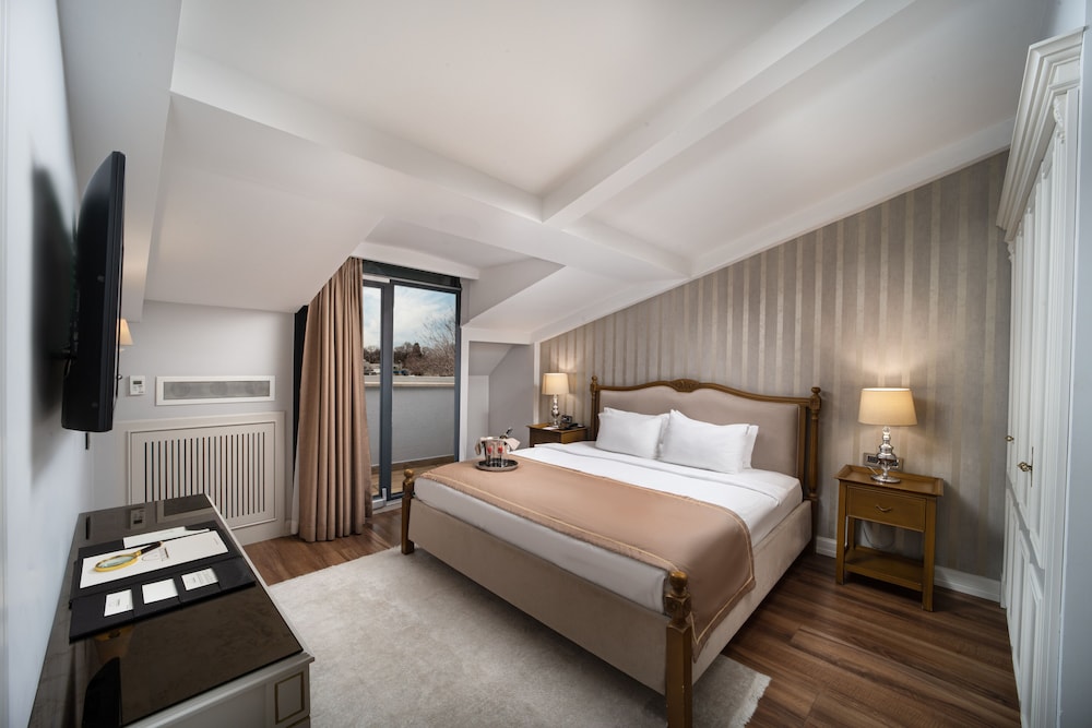 The Time Hotel Marina 8