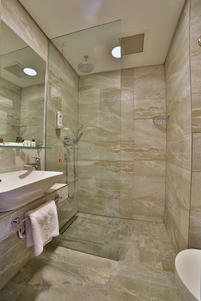 The Tango Hotel Harbiye 24