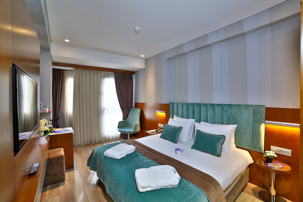 The Tango Hotel Harbiye 4