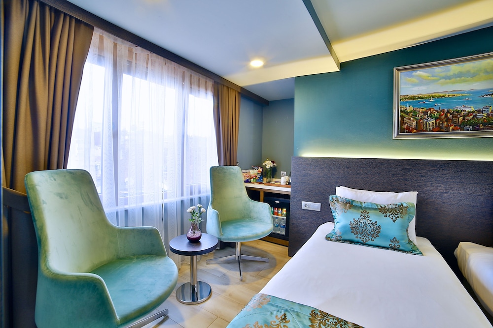The Tango Hotel Harbiye 18