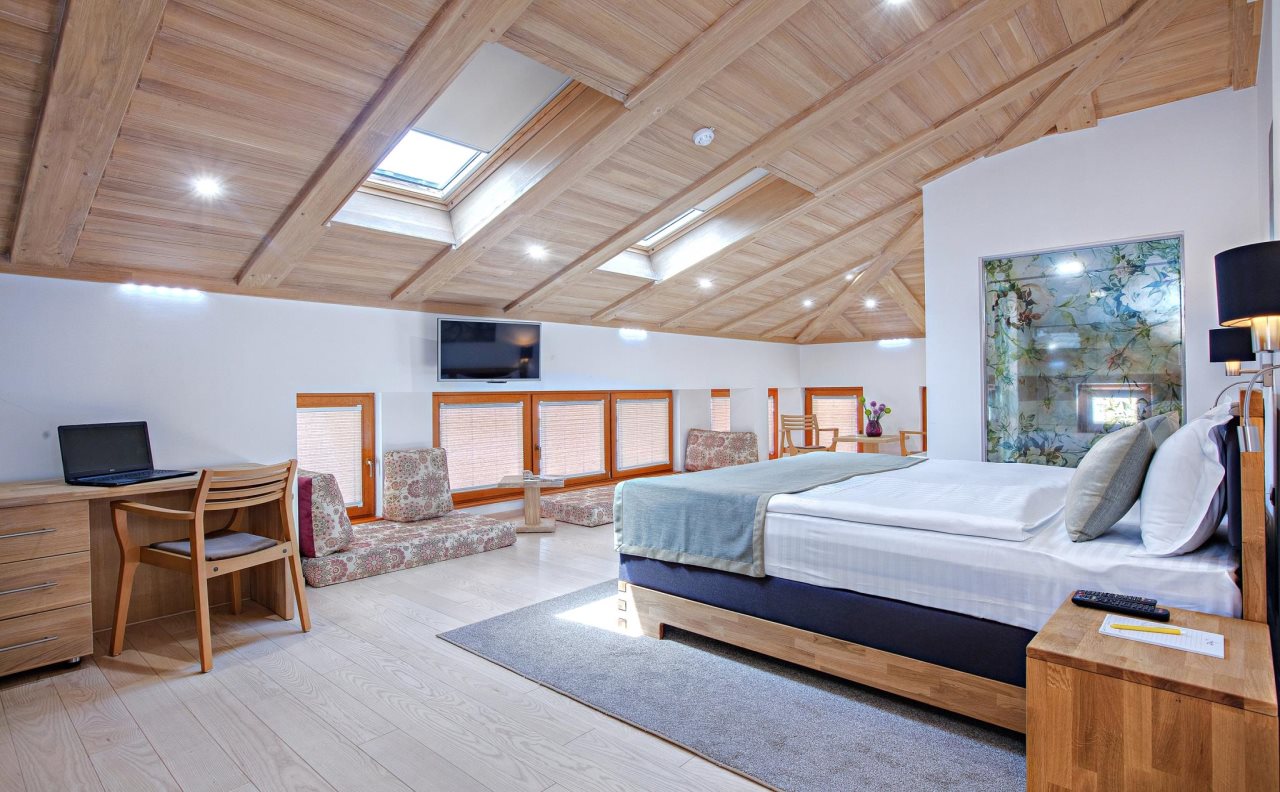 Aziza Hotel 24