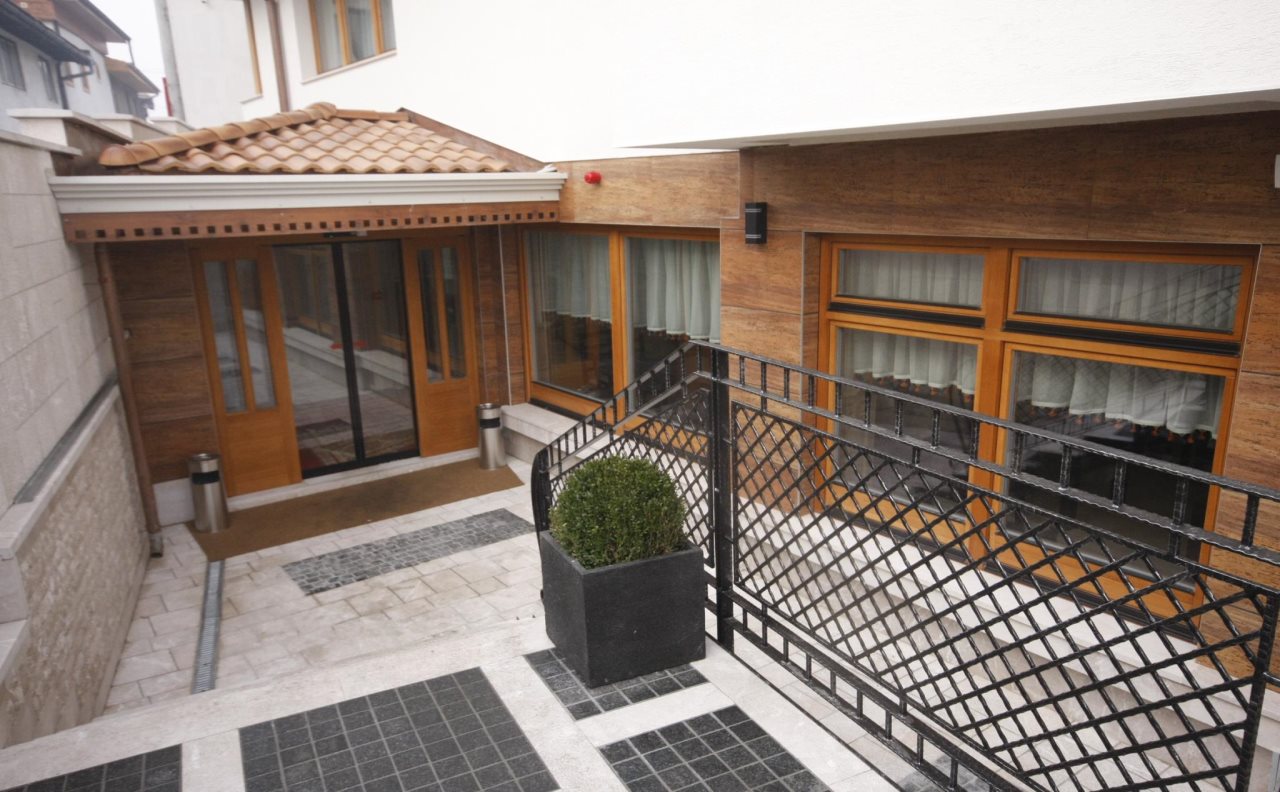 Aziza Hotel 5