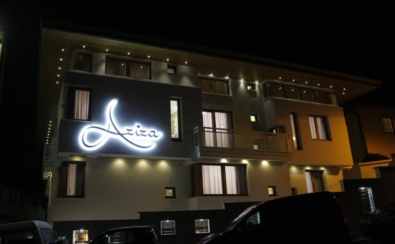 Aziza Hotel 7