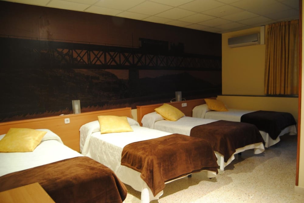 Hotel Restaurant Guilleumes 20