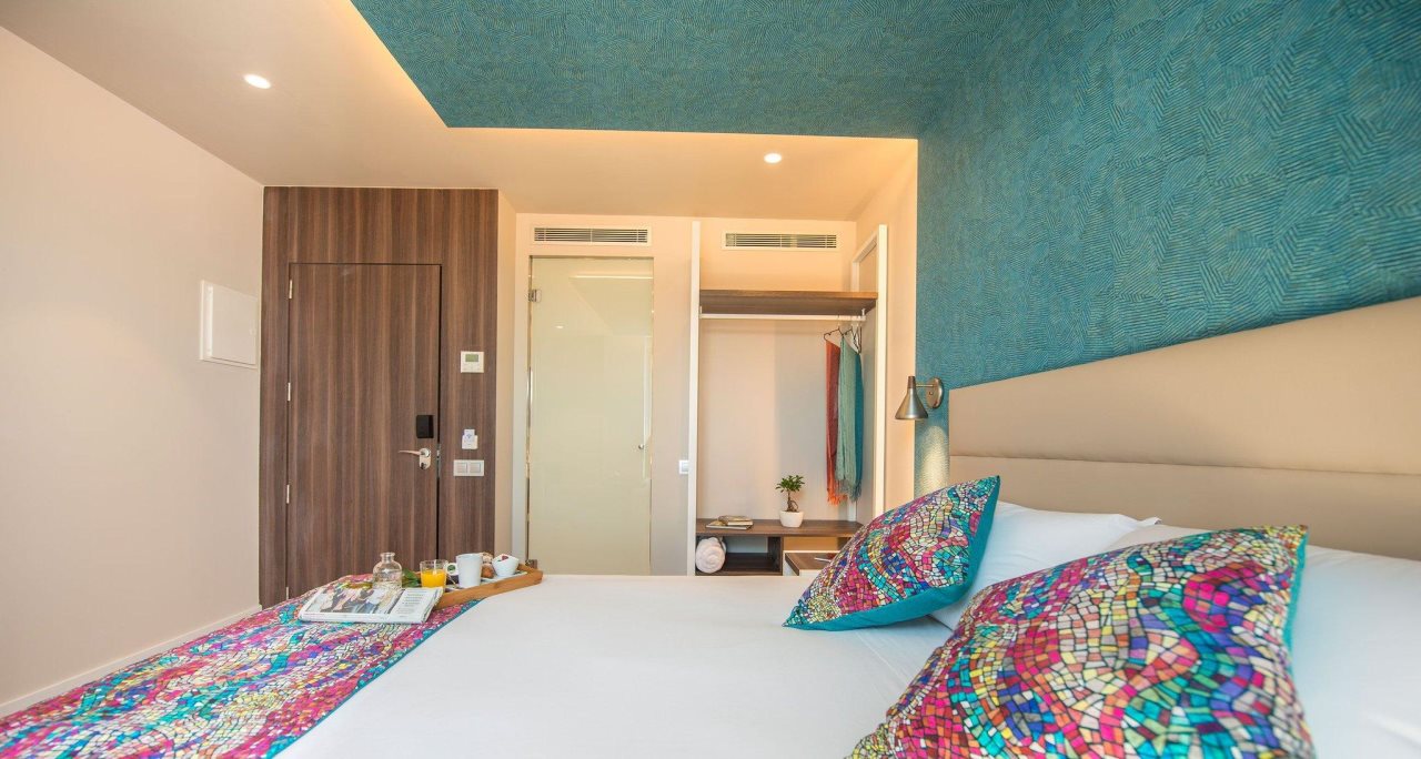 Arya Stadium Hotel 6